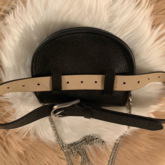 STEVE MADDEN BLACK FANNY PACK. - Picture 4 of 7